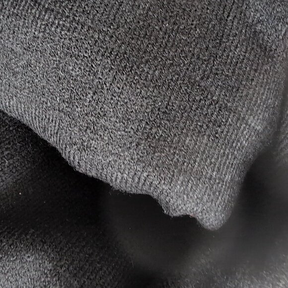 DODGE Old Time Hockey Beanie/Toque Red Black White Pompom, One Size - Picture 5 of 5